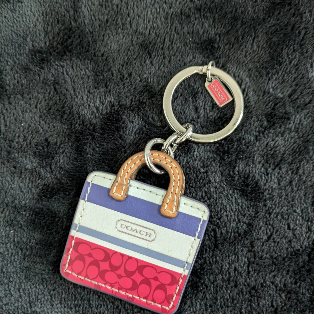 RARE Vintage Coach Leather Handbag Keychain/Bag Charm